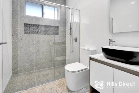 “MODERN FAMILY HOME” - Photo 4