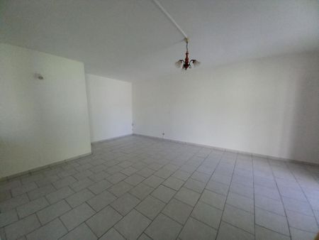 Appartement à louer à Les Abymes, Guadeloupe - Photo 5