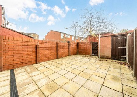 Ainslie Walk, SW12 8BX, London - Photo 4