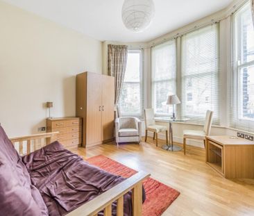 Studio to rent - Photo 4