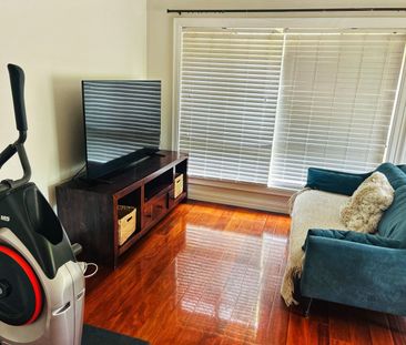 Bentleigh East - Photo 2