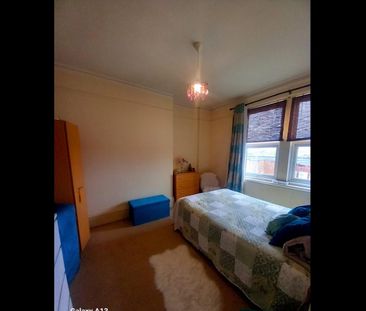 Room in a Shared Flat, Holloway Road, N7 - Photo 1