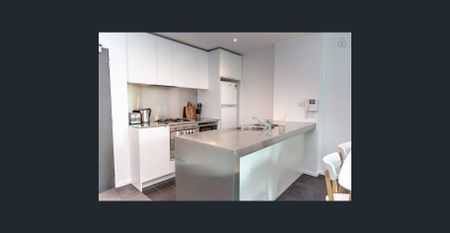 Fully Furnished + Carpark in Liberty Tower - Photo 4