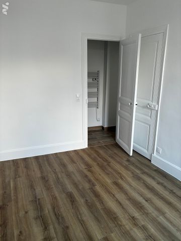 F3 de 45 m² centre ville VILLERS SUR MER - Photo 5