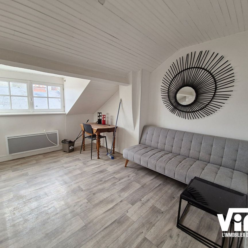 T2 MEUBLÉ PROCHE PLACE CHURCHILL - Photo 1