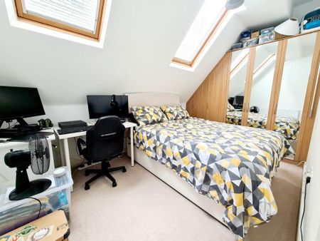 2 bedroom flat to rent - Photo 3