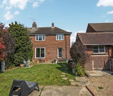 Three-Bedrooms Semi-Detached House - Photo 5