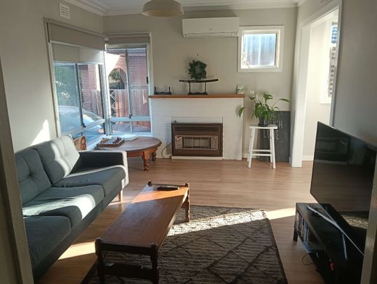 Coburg North - Photo 1