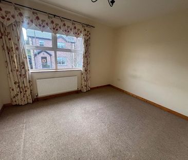 3 Bed Detached House - Photo 4