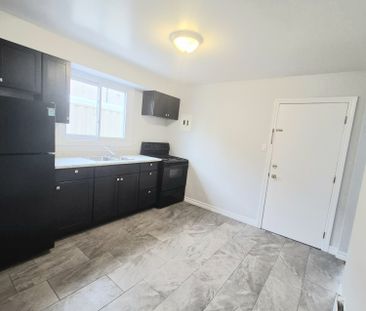 For Lease - 184 Simcoe Street Unit# 2, London East, Ontario - Photo 4