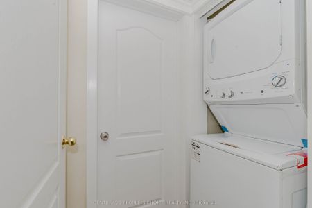 For Lease - 215 Jeffcoat Drive, Toronto, Ontario - Photo 5