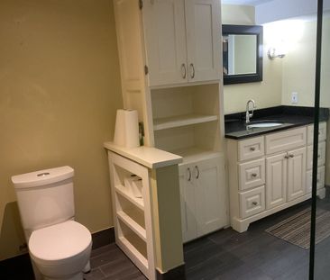 For Lease - 2 Columbia Street, St. Catharines, Ontario - Photo 6