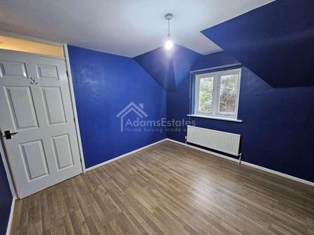 Honey Suckle Drive, Dewsbury, WF12 - Photo 2