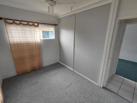 Low set House - Innisfail Estate - Photo 4