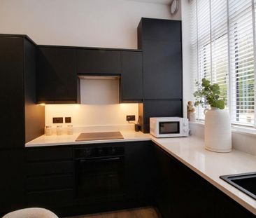 1 bedroom flat to rent - Photo 4