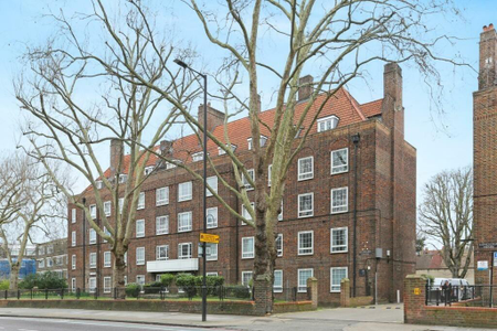 3 bedroom flat to rent - Photo 5