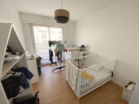 Location Appartement 4 pièces 73m² ANGERS 49000 - Photo 2