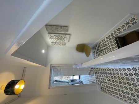 4 bedroom private hall to rent - Photo 4