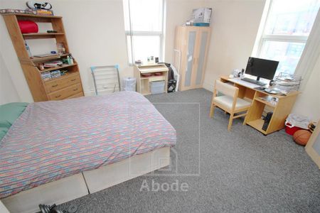 5 bedroom house to rent - Photo 3