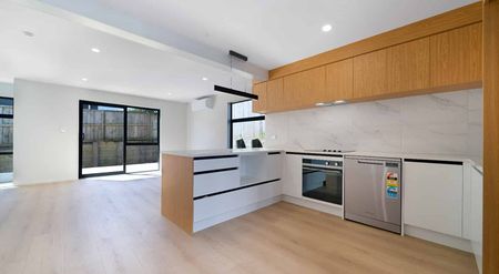 7/16 Hewlett Road, Massey - Photo 3