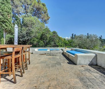 Location Maison Aix-en-Provence 6 Pièces 206 m² - Photo 4
