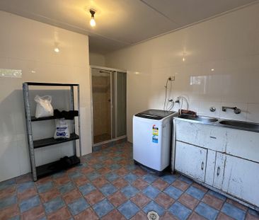 Home For Rent - Photo 3