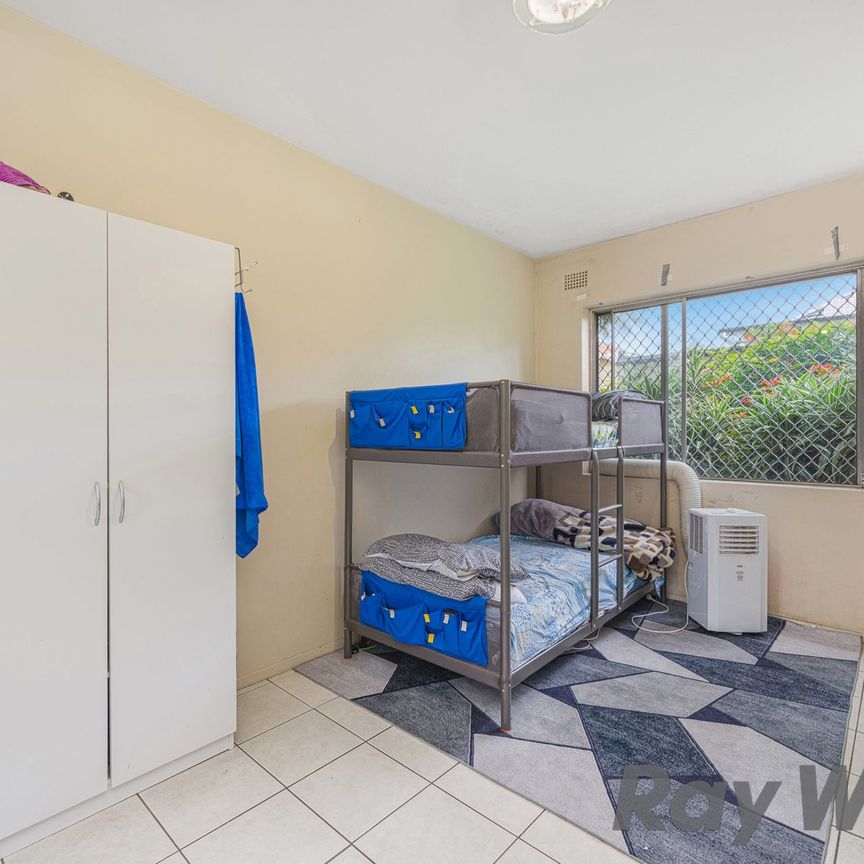 Spacious Teo Bedrooms Unit in a Leafy, Peaceful Setting - Photo 1