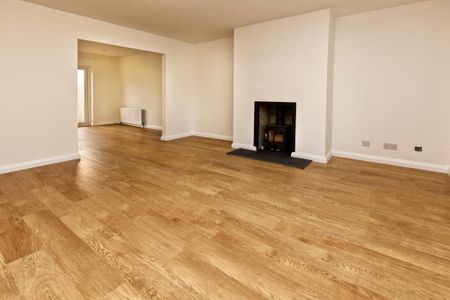 1 Brookvale Avenue, Bangor, BT19 7ZP - Photo 2