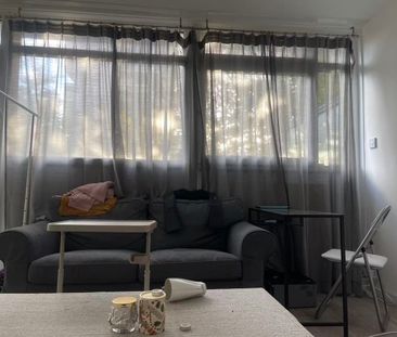 Room in a Shared Flat, Exford Court, SW11 - Photo 6