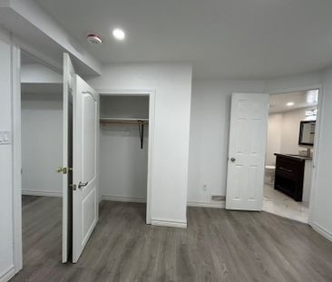 For Lease - Unit B 60 Normandy Crescent Unit# Bsmt Unit B, Richmond... - Photo 4
