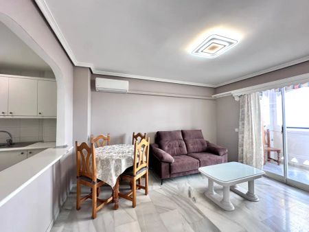 Apartamento de alquiler en Calle Sagitario, Parque de la Paloma - Foto 4