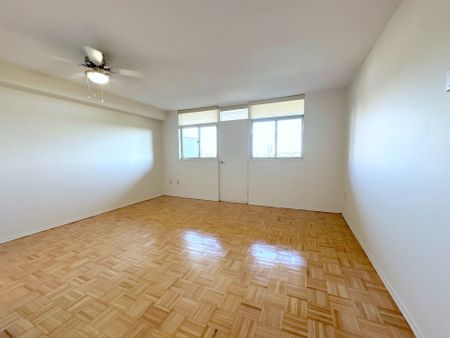 For Lease - 30 Denton Avenue Unit# 1014, Toronto, Ontario - Photo 3