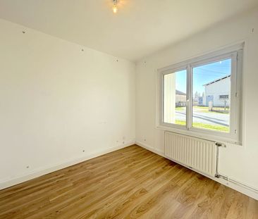 A LOUER MAISON DE TYPE 2 AVEC JARDIN - SECTEUR PUGNAC - Photo 4