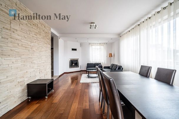 Przestronny dom z nowoczesnymi udogodnieniami w Krakowie - Zdjęcie 1