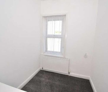 Hoyle House Fold, Linthwaite, Huddersfield, HD7 - Photo 4