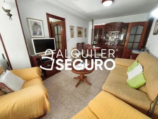 Piso en alquiler en Virgen del Remedio-Juan Xxiii - Photo 1