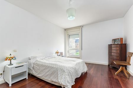 Apartamento T3 para arrendamento mobilado, com 2 lugares de garagem no Parque das Nações, Lisboa - Photo 2