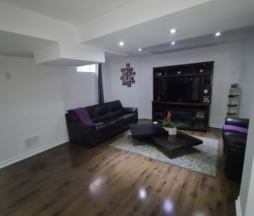 For Lease - 2447 PINE GLEN Road Unit# Lower Level, Oakville, Ontario - Photo 4