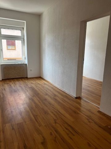 Gut aufgeteilte 3-Zimmer-Wohnung mit großzügigem Balkon – Ideal für Familien! - Foto 2