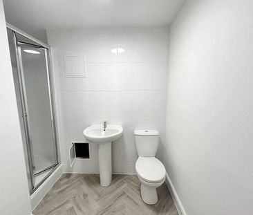 Worsdell Drive, Gateshead, Gateshead, Tyne and Wear, NE8 2AZ - Photo 2