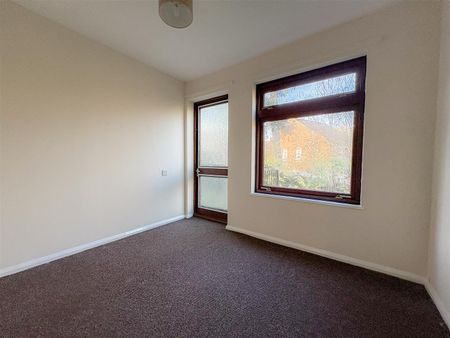 Willow Glen, St Leonards, TN37 7BY - Photo 4