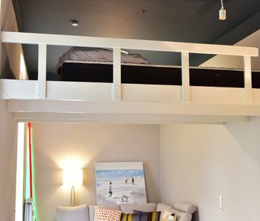 Altbau Nähe Rathenauplatz - Video Online - Photo 1