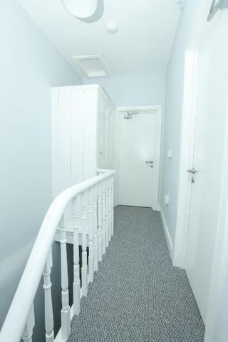 5 bedroom private hall to rent - Photo 2