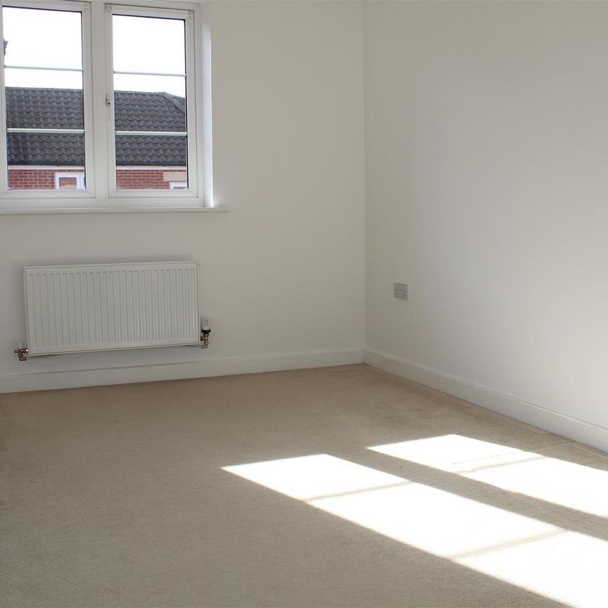 Mulholland Way, Mulholland Park, Highbridge - Photo 1