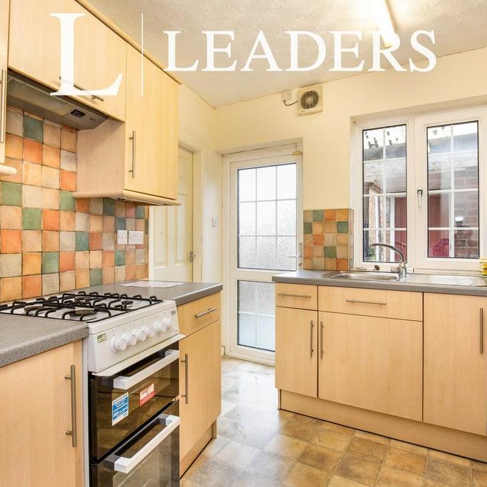 4 bedroom terraced house to rent - Photo 1