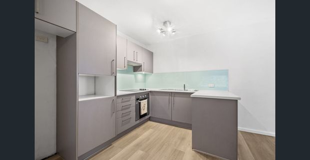 Summer Living At Its Best! - Photo 1