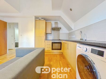 Churchill Way, Cardiff City Centre, Cardiff - Photo 3