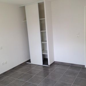 location Appartement T3 DE 66.2m² À ST HERBLAIN - Photo 2