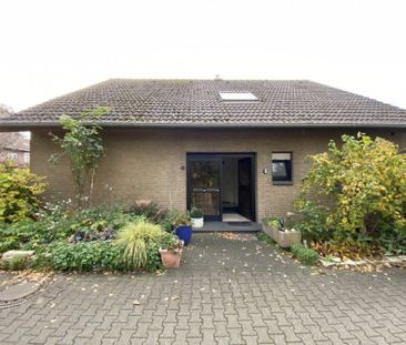 Teilmöblierte 2 ZKB Wohnung mit Balkon in GT-Spexard - Photo 1