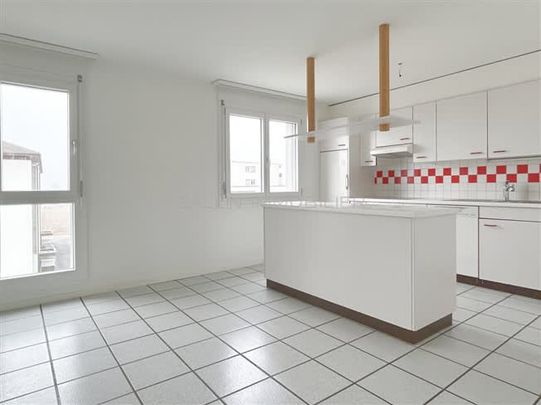 4.5 Zimmer, 2. Stock - Photo 1